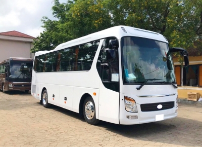 Rent a 29-seat tourist car CHEAP - PRESTIGE - QUALITY in Da Nang