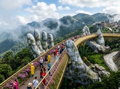 Golden Bridge Ba Na Hills