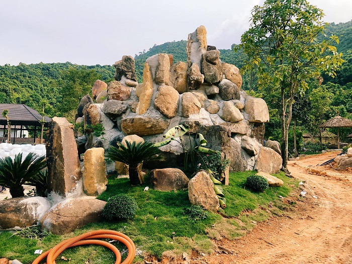 Bạch Mã Village, thác trượt bạch mã gần vườn quốc gia bạch mã huế